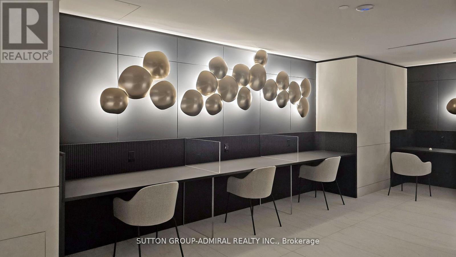 1711 - 30 Upper Mall Way, Vaughan, Ontario  L4J 4P8 - Photo 7 - N12819120