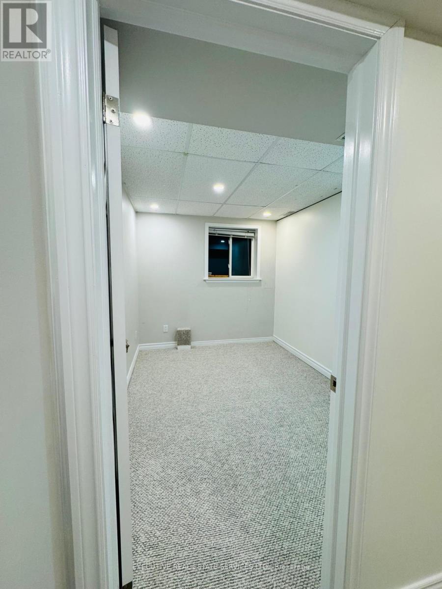 Bsmnt - 246 Doubtfire Crescent, Markham, Ontario  L3S 3V8 - Photo 8 - N12819136