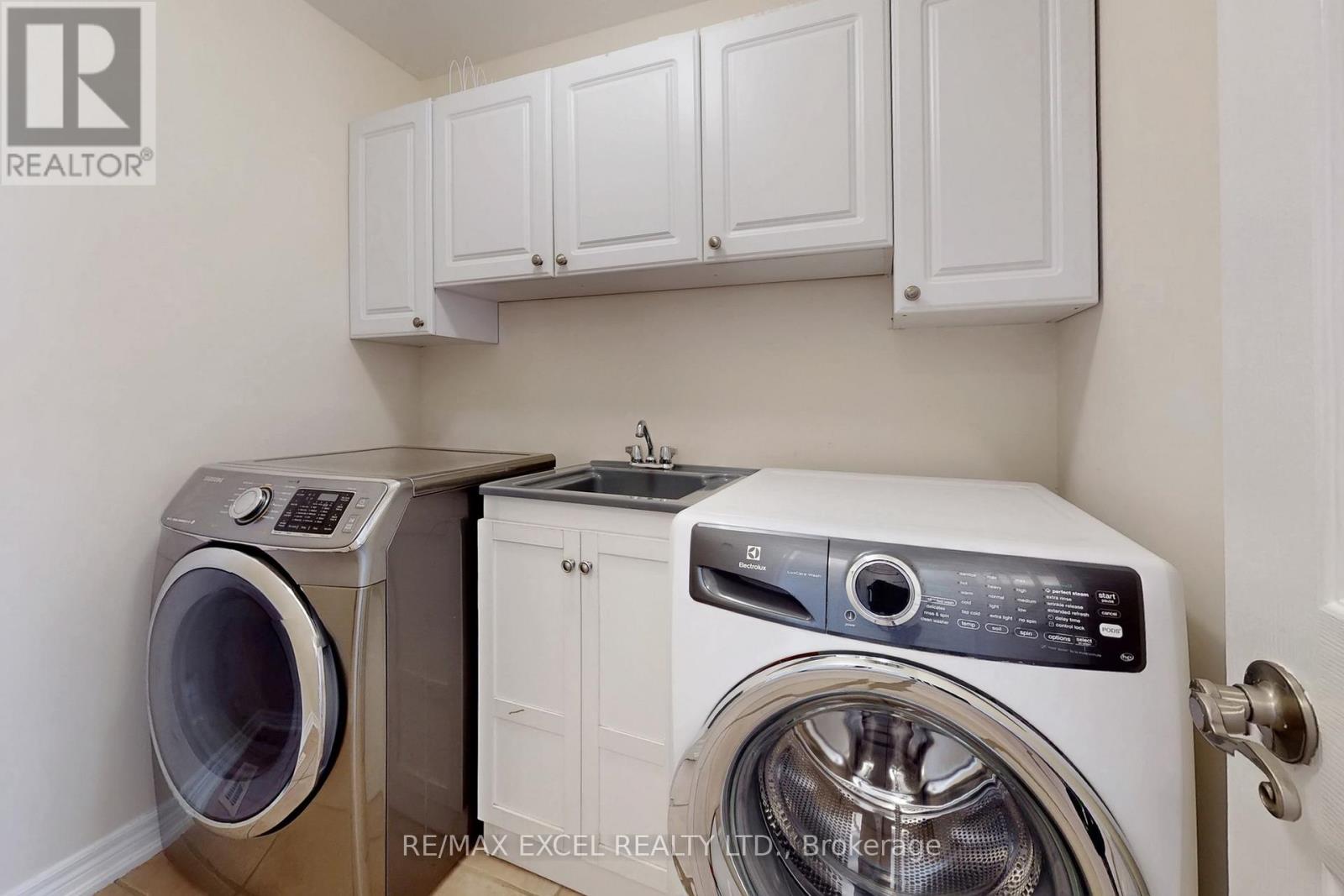 96 Ferncroft Drive, Georgina, Ontario  L4P 4G7 - Photo 20 - N12819236