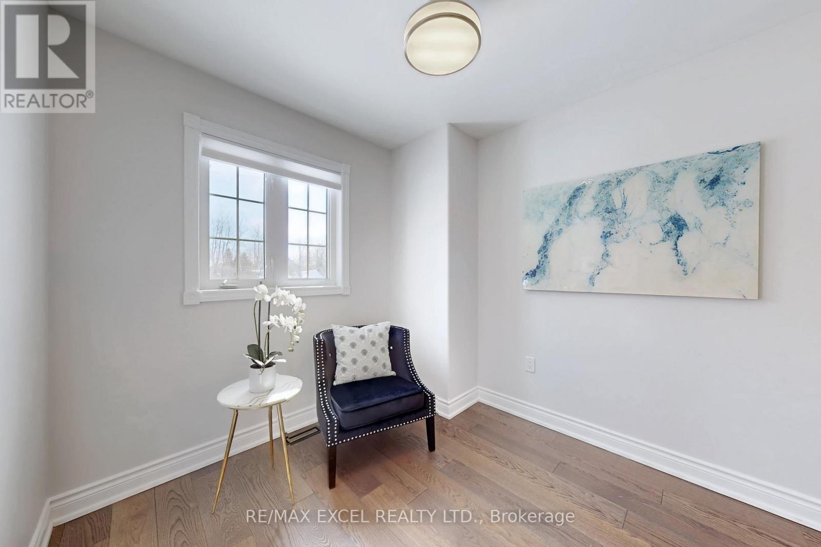 96 Ferncroft Drive, Georgina, Ontario  L4P 4G7 - Photo 21 - N12819236