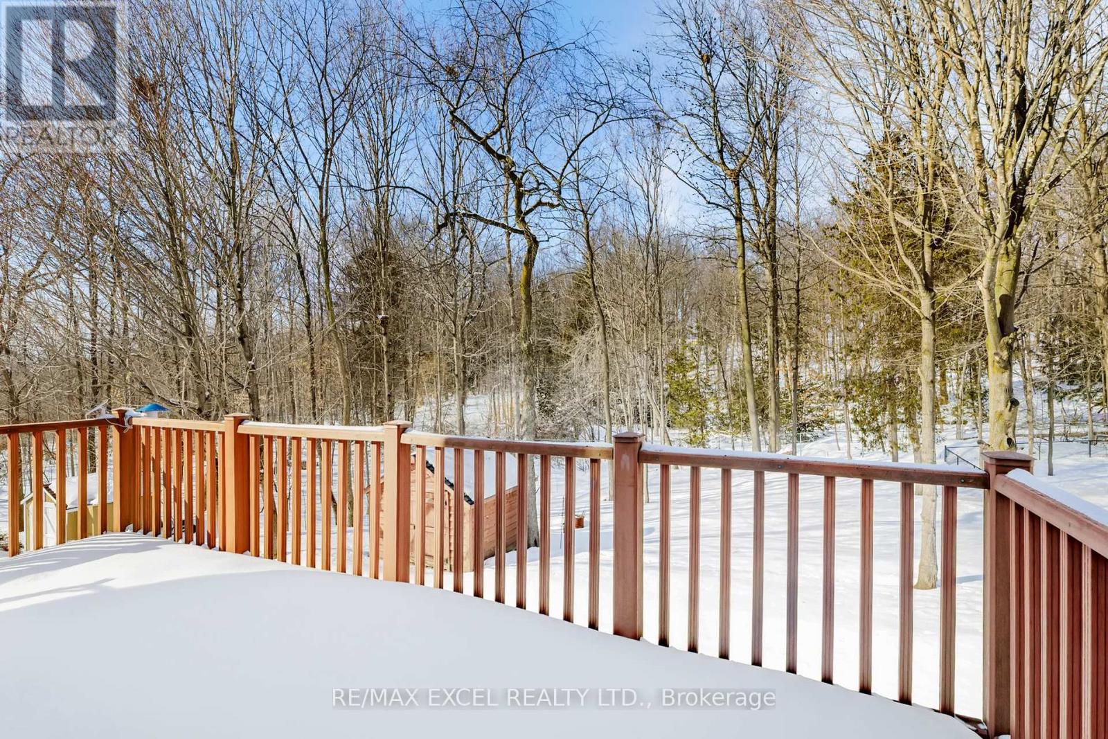 96 Ferncroft Drive, Georgina, Ontario  L4P 4G7 - Photo 45 - N12819236