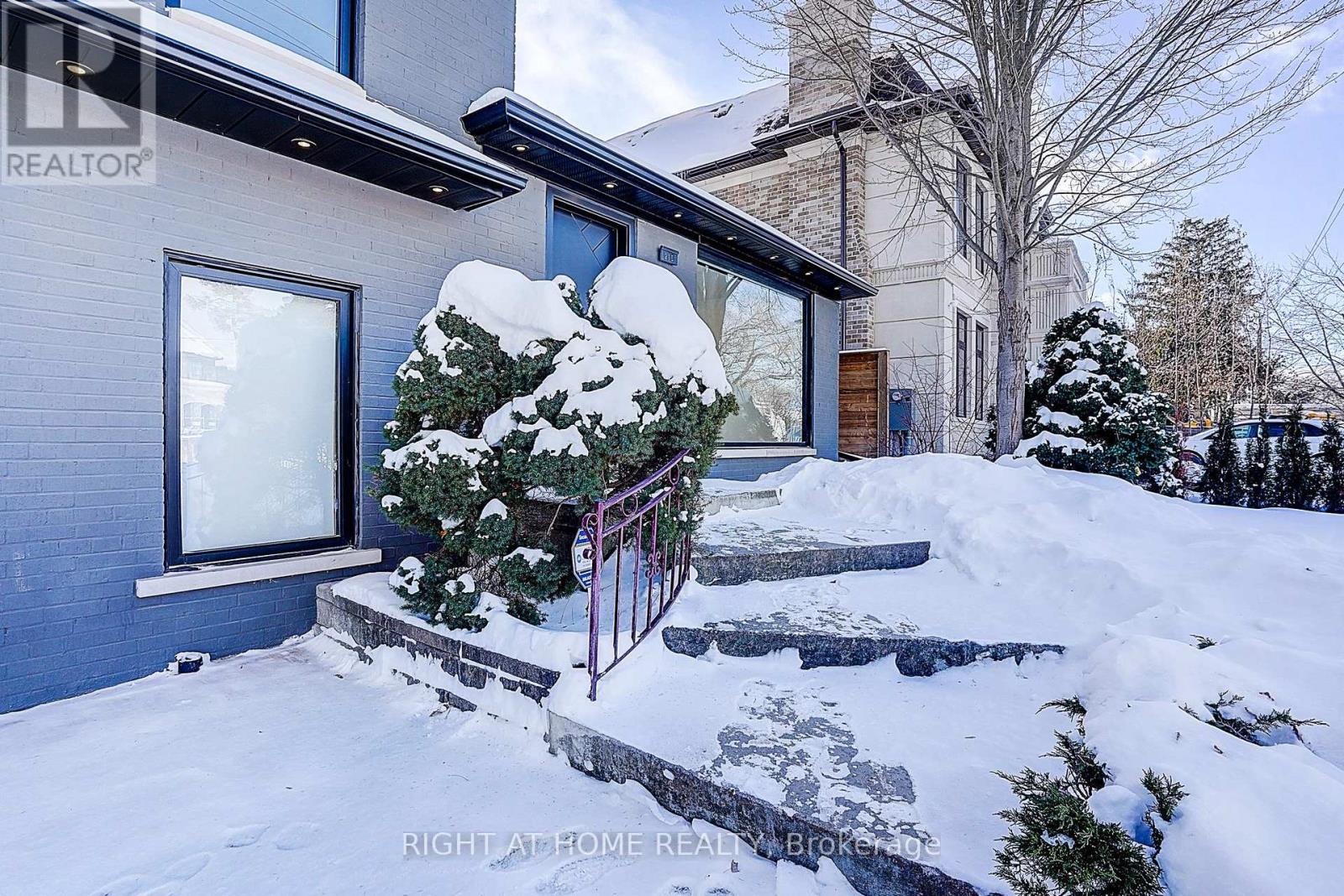 215 Churchill Avenue, Toronto, Ontario  M2R 1E2 - Photo 5 - C12790302