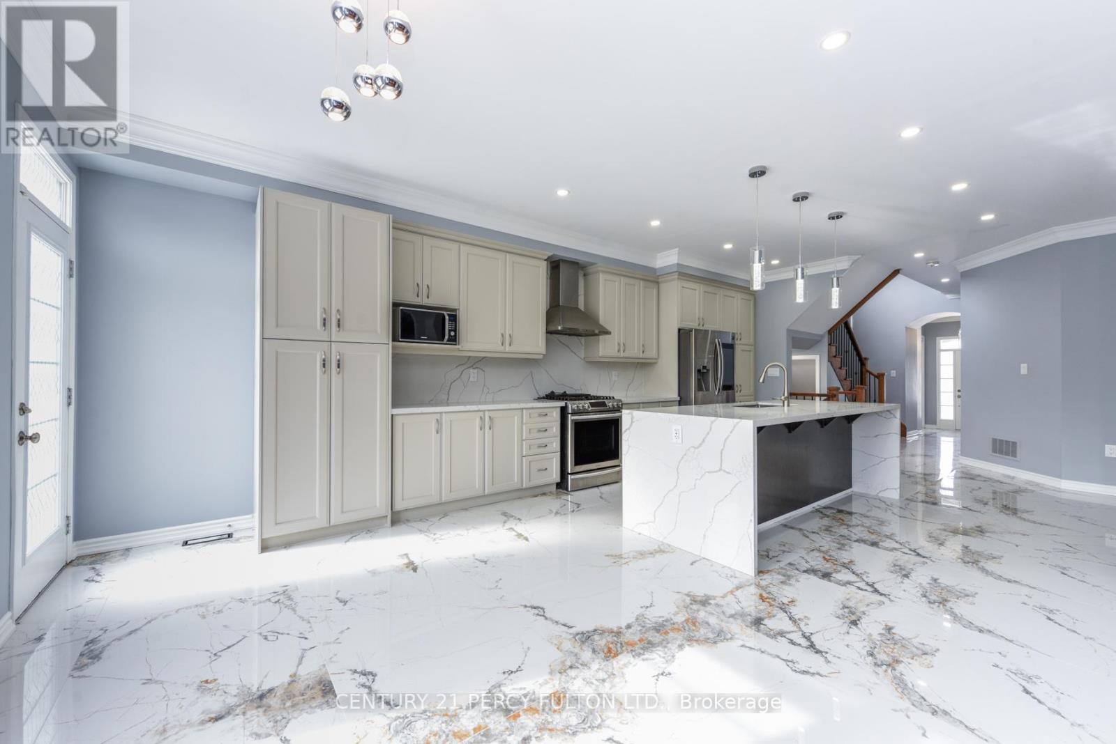 Main & 2nd - 1040 Foxtail Crescent, Pickering, Ontario  L1X 0E7 - Photo 13 - E12789926