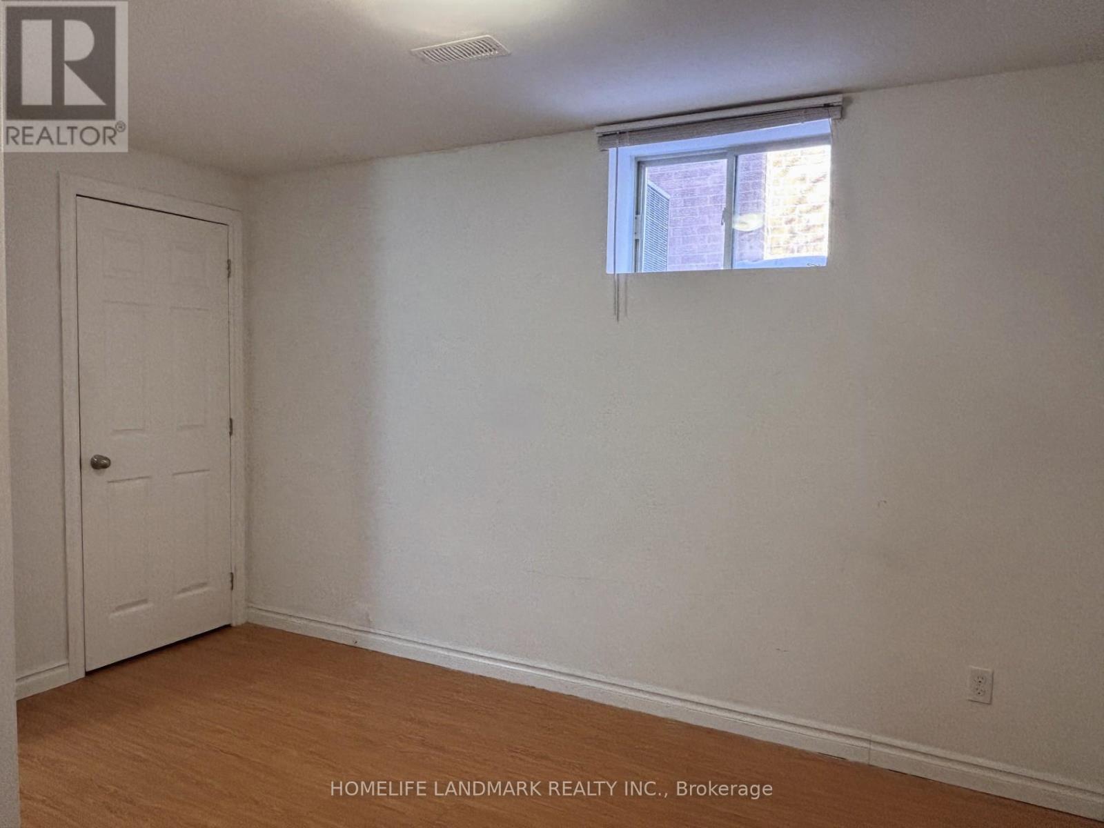 138 Keffer Circle, Newmarket, Ontario  L3X 1R8 - Photo 5 - N12661996