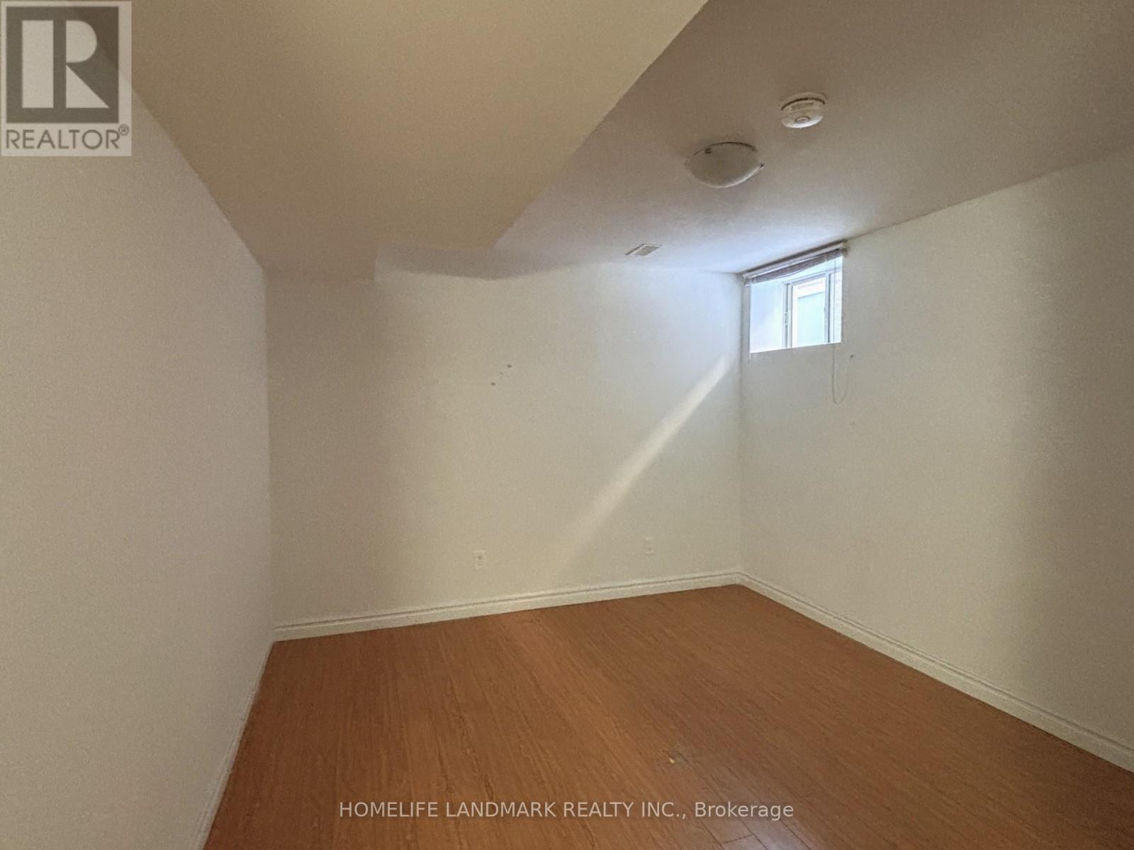 138 Keffer Circle, Newmarket, Ontario  L3X 1R8 - Photo 8 - N12661996