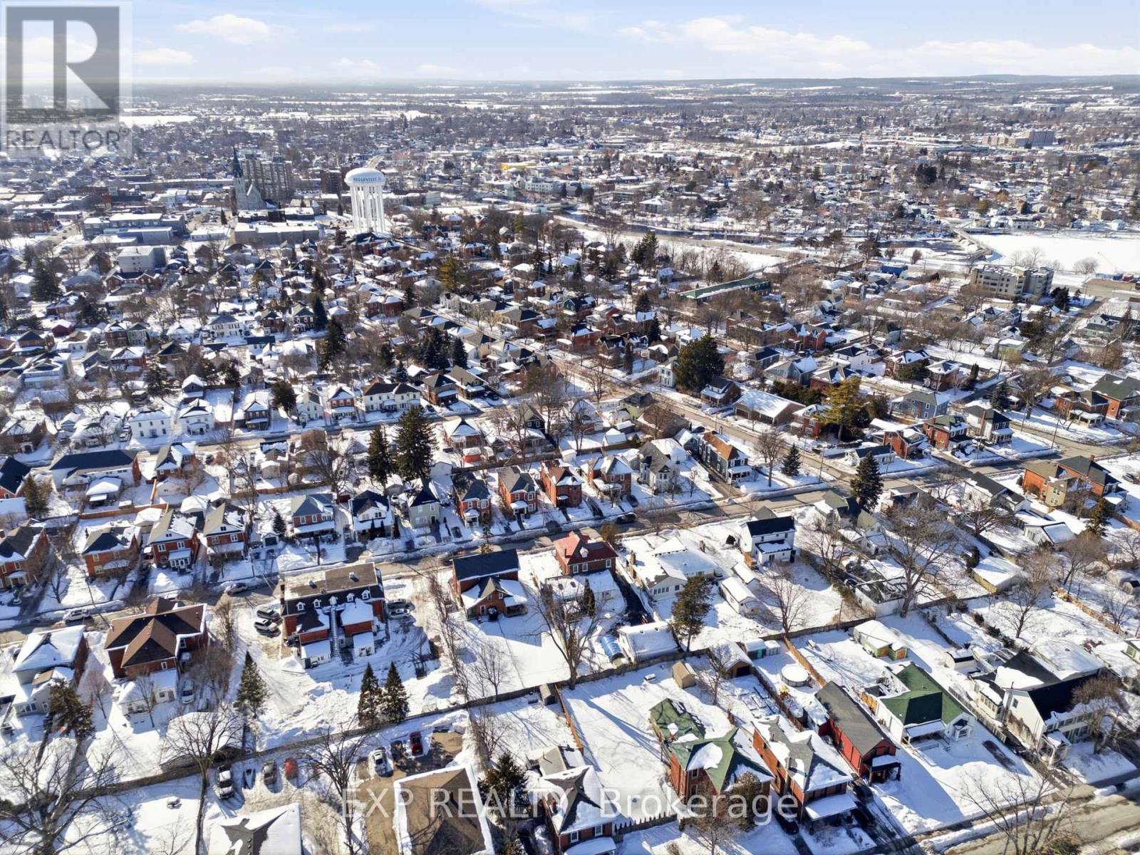 300 Charles Street, Belleville (Belleville Ward), Ontario  K8N 3M8 - Photo 34 - X12819058