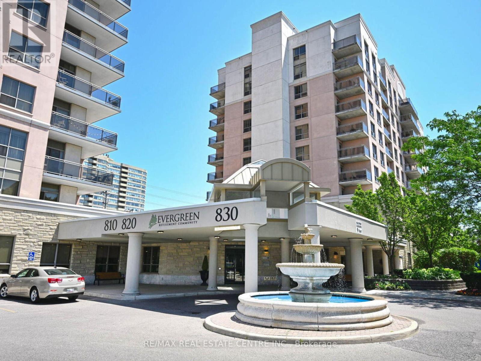 309 - 810 Scollard Court, Mississauga, Ontario  L5V 0A4 - Photo 2 - W12819156