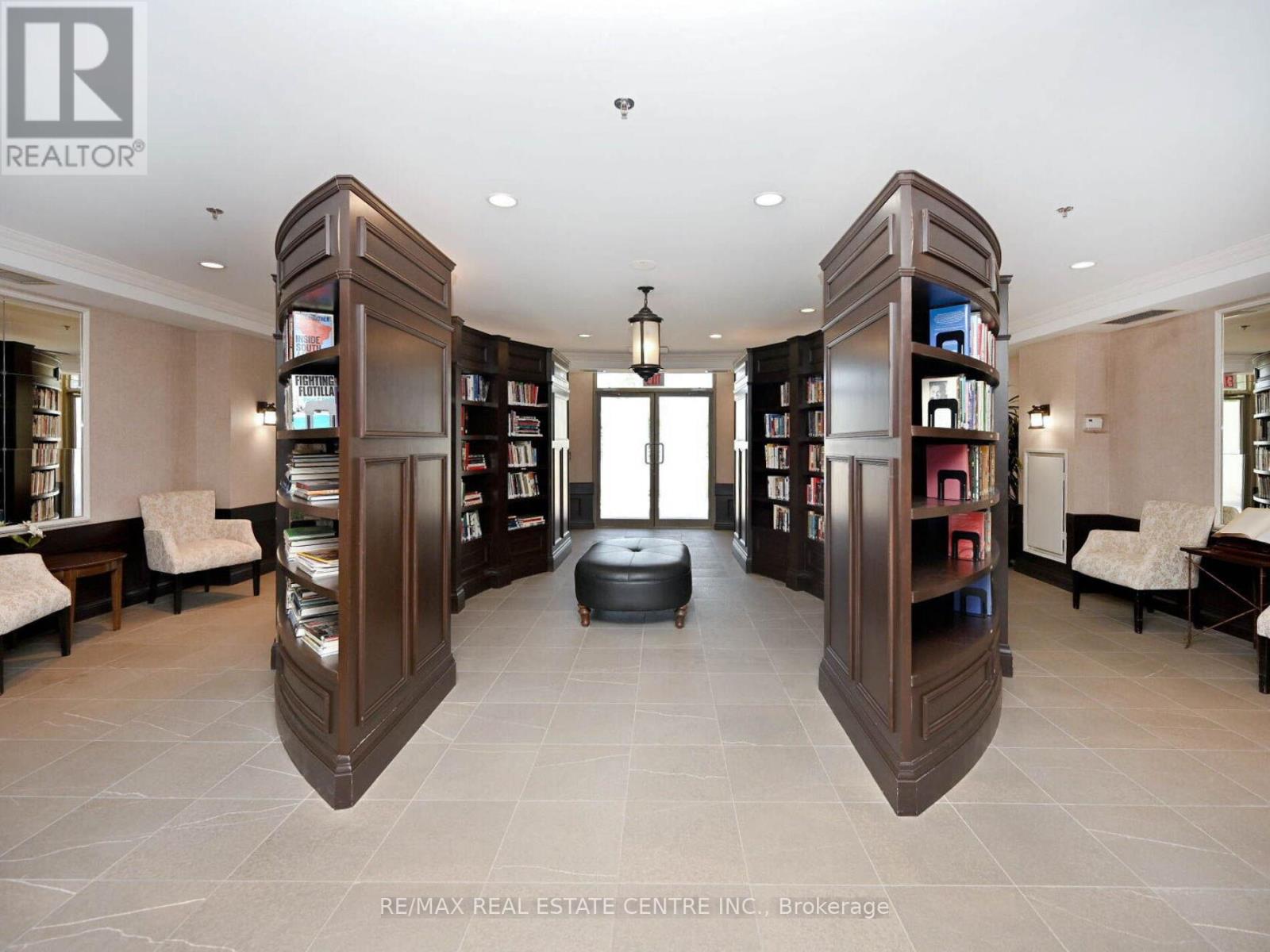 309 - 810 Scollard Court, Mississauga, Ontario  L5V 0A4 - Photo 45 - W12819156