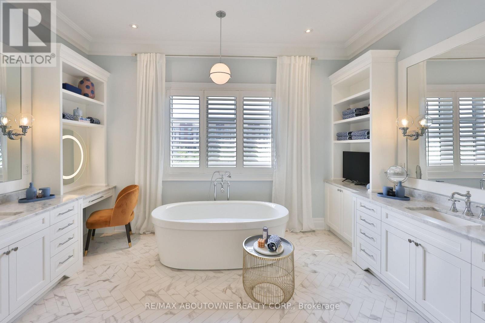 3100 Daniel Way, Oakville, Ontario  L6H 0V1 - Photo 27 - W12819172