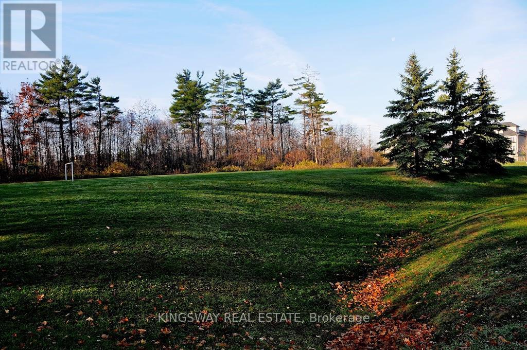 5468 Palmerston Acres, Mississauga, Ontario  L5M 5Z8 - Photo 26 - W12819196