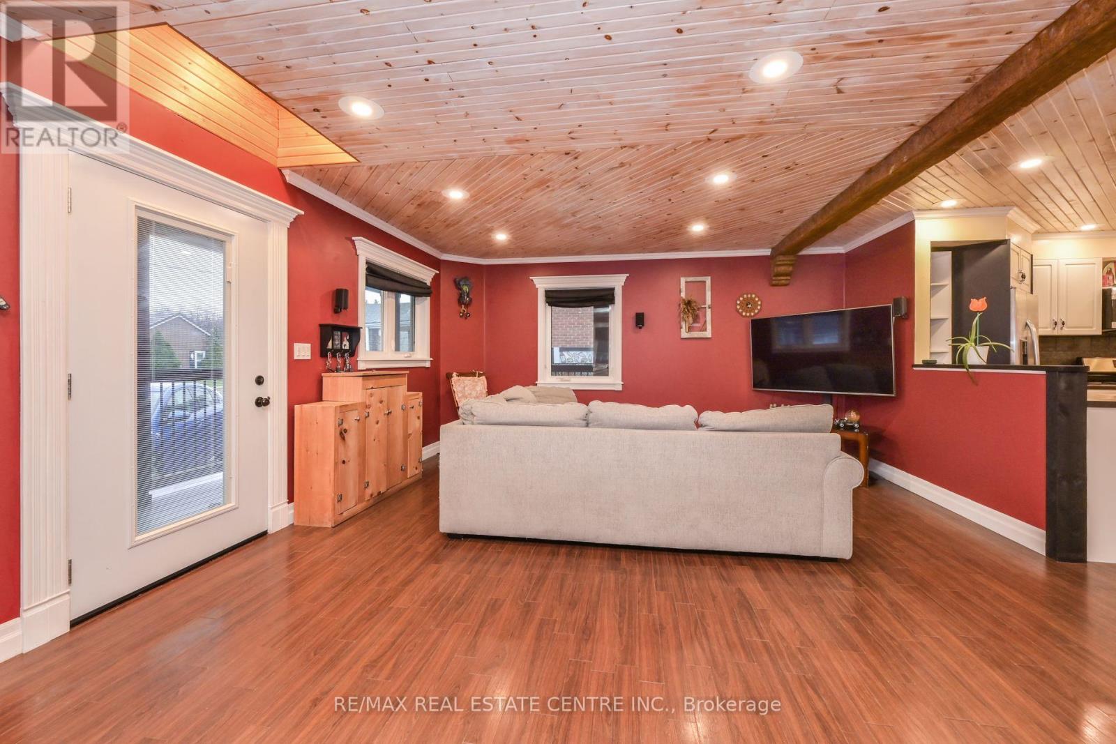 79 Commercial Street, Milton, Ontario  L9T 2H8 - Photo 12 - W12819292