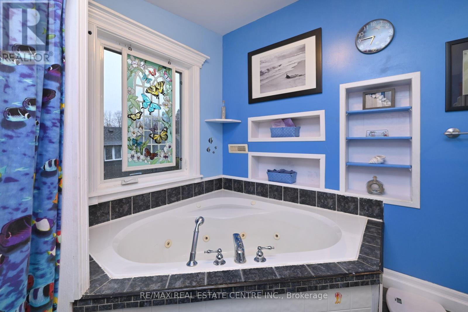 79 Commercial Street, Milton, Ontario  L9T 2H8 - Photo 23 - W12819292