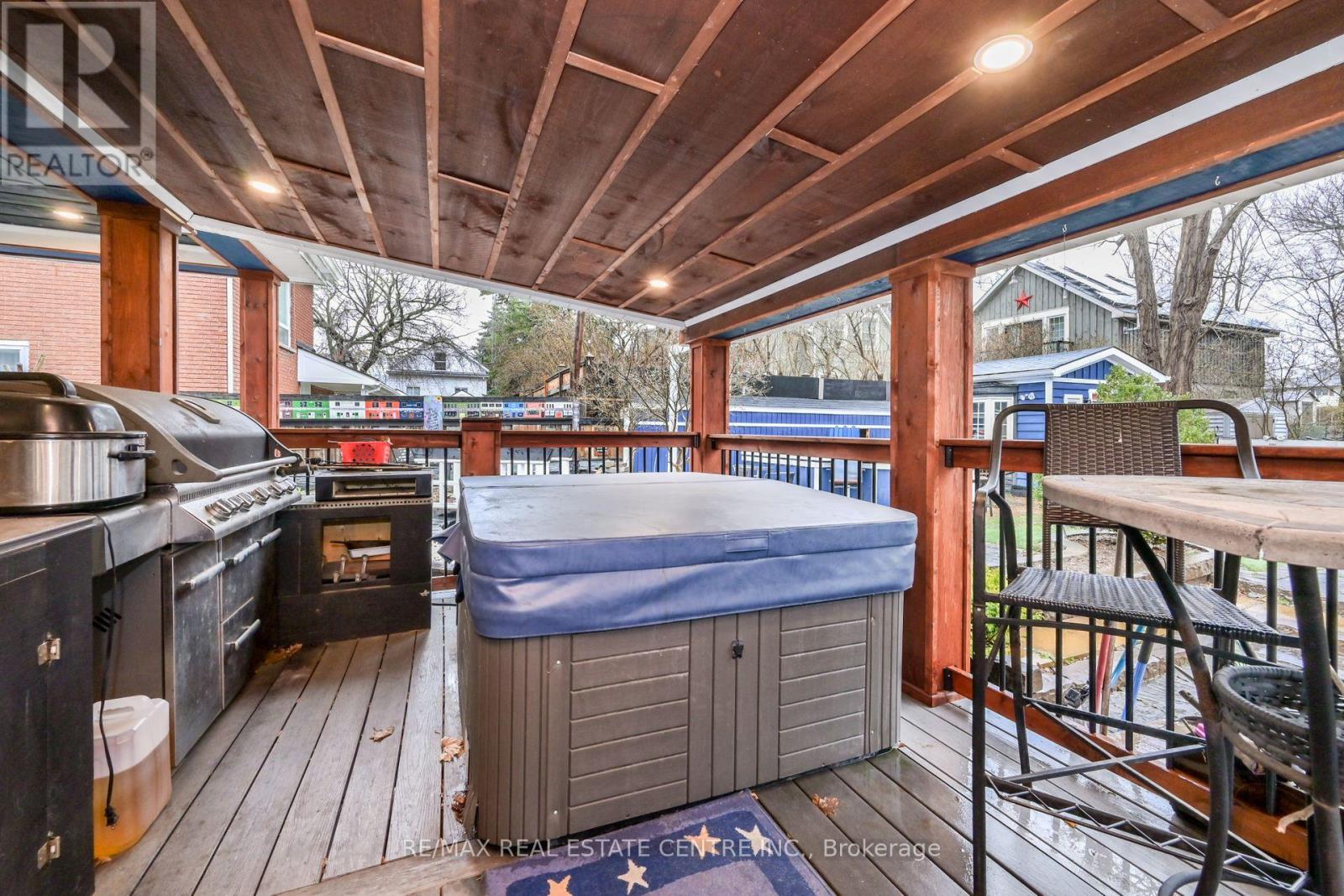 79 Commercial Street, Milton, Ontario  L9T 2H8 - Photo 25 - W12819292