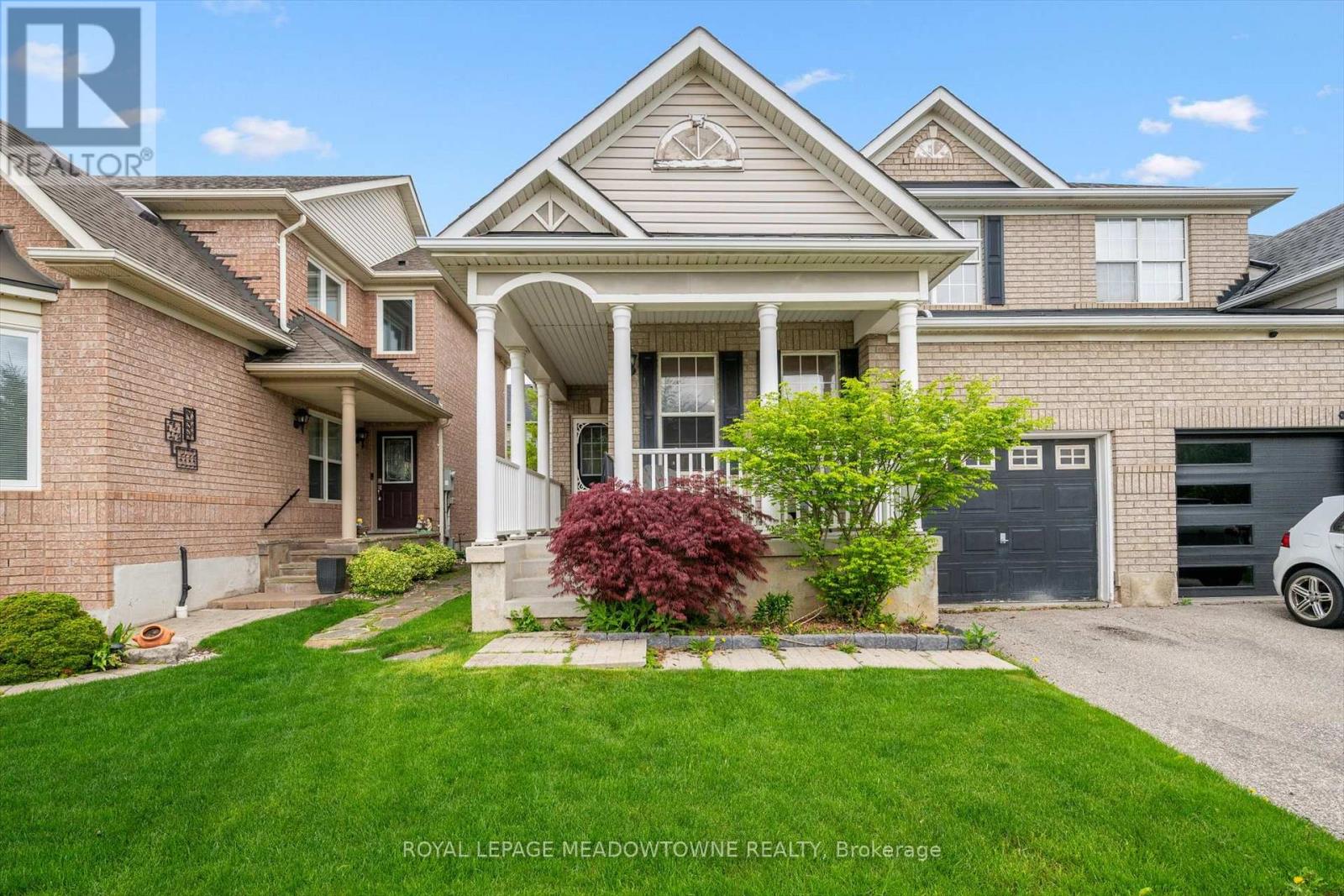 1617 GOWLING TERRACE, Milton, Ontario