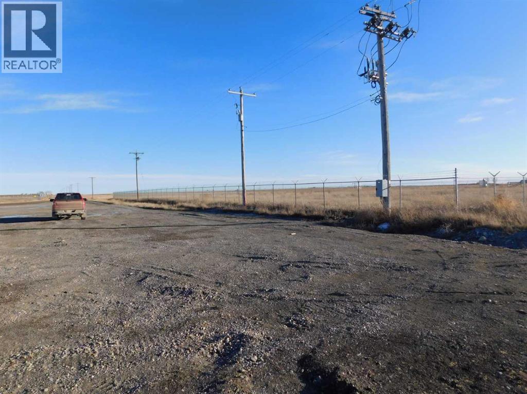 31 and 31A Leavings Street E, Granum, Alberta