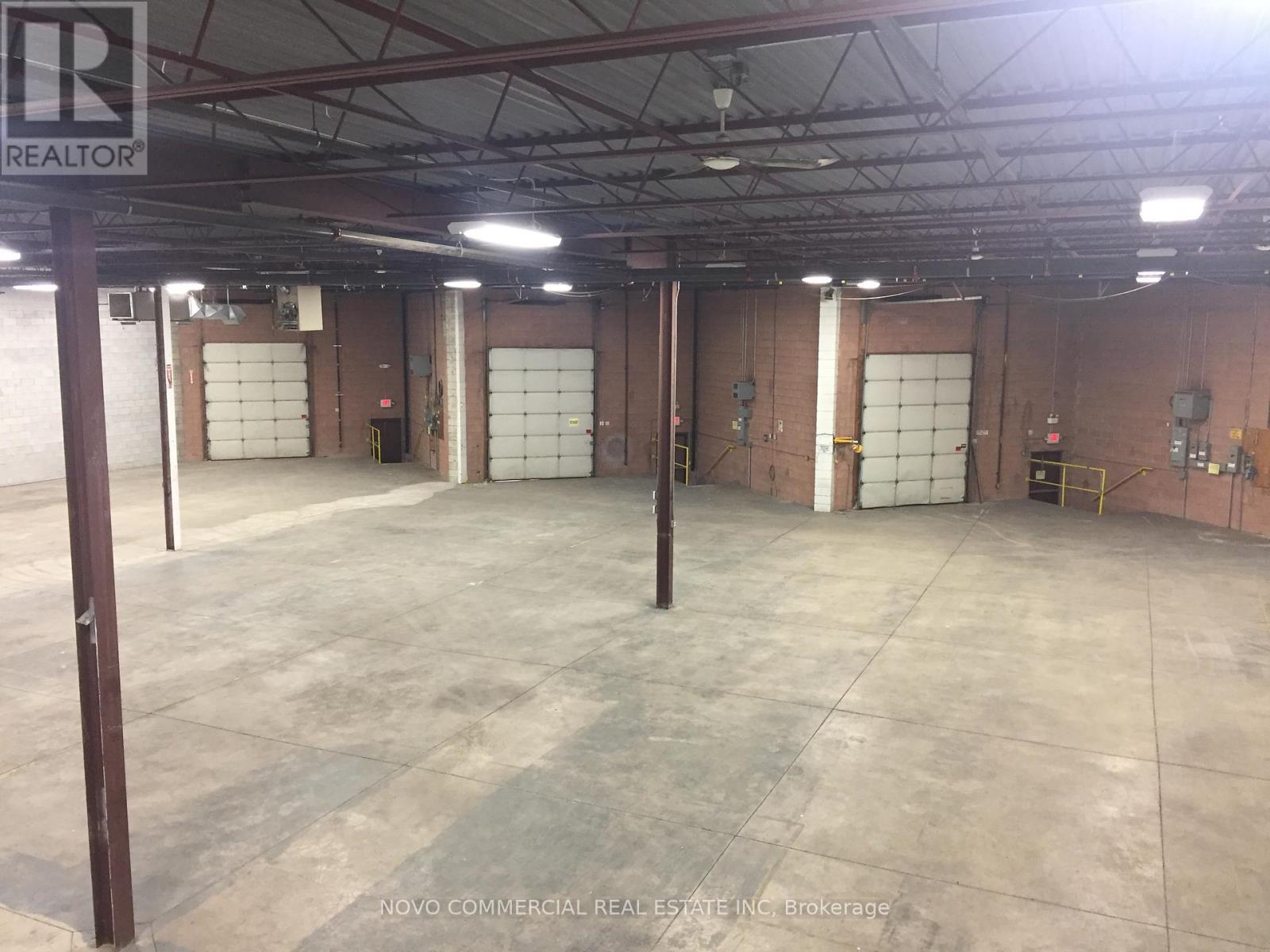 7-9 - 862 Arvin Avenue, Hamilton, Ontario L8E 5P2 - Photo 4 - X12819116