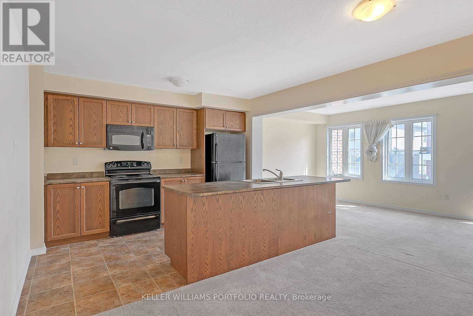 42 - 7 Sirente Drive, Hamilton (Crerar), Ontario  L9A 0B4 - Photo 5 - X12819200