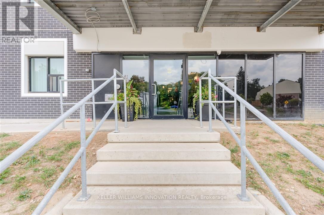 106 - 595 Strasburg Road, Kitchener, Ontario  N2E 4J1 - Photo 2 - X12819226