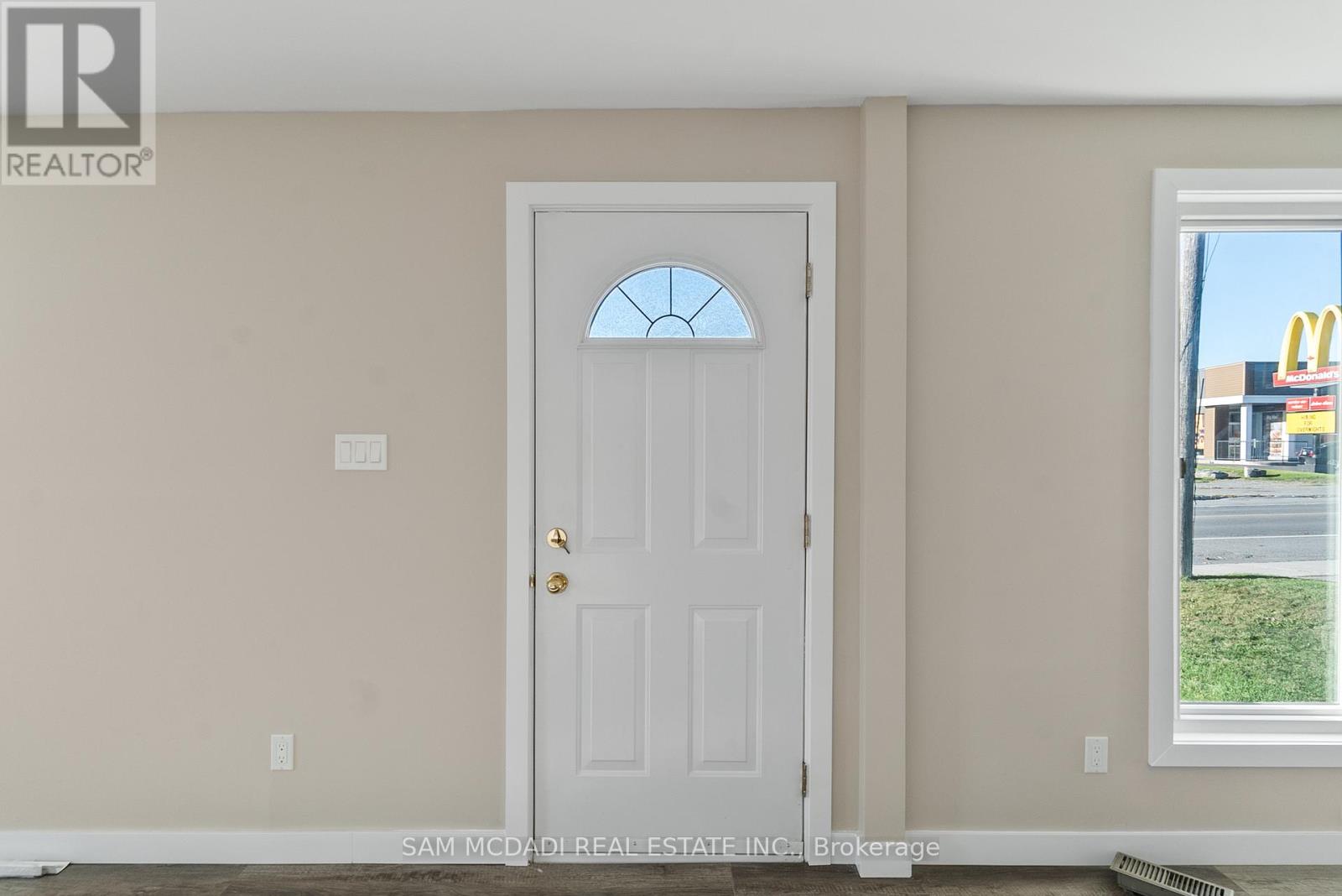 2709 Laurier Street, Clarence-Rockland, Ontario  K4K 1A3 - Photo 6 - X12819254