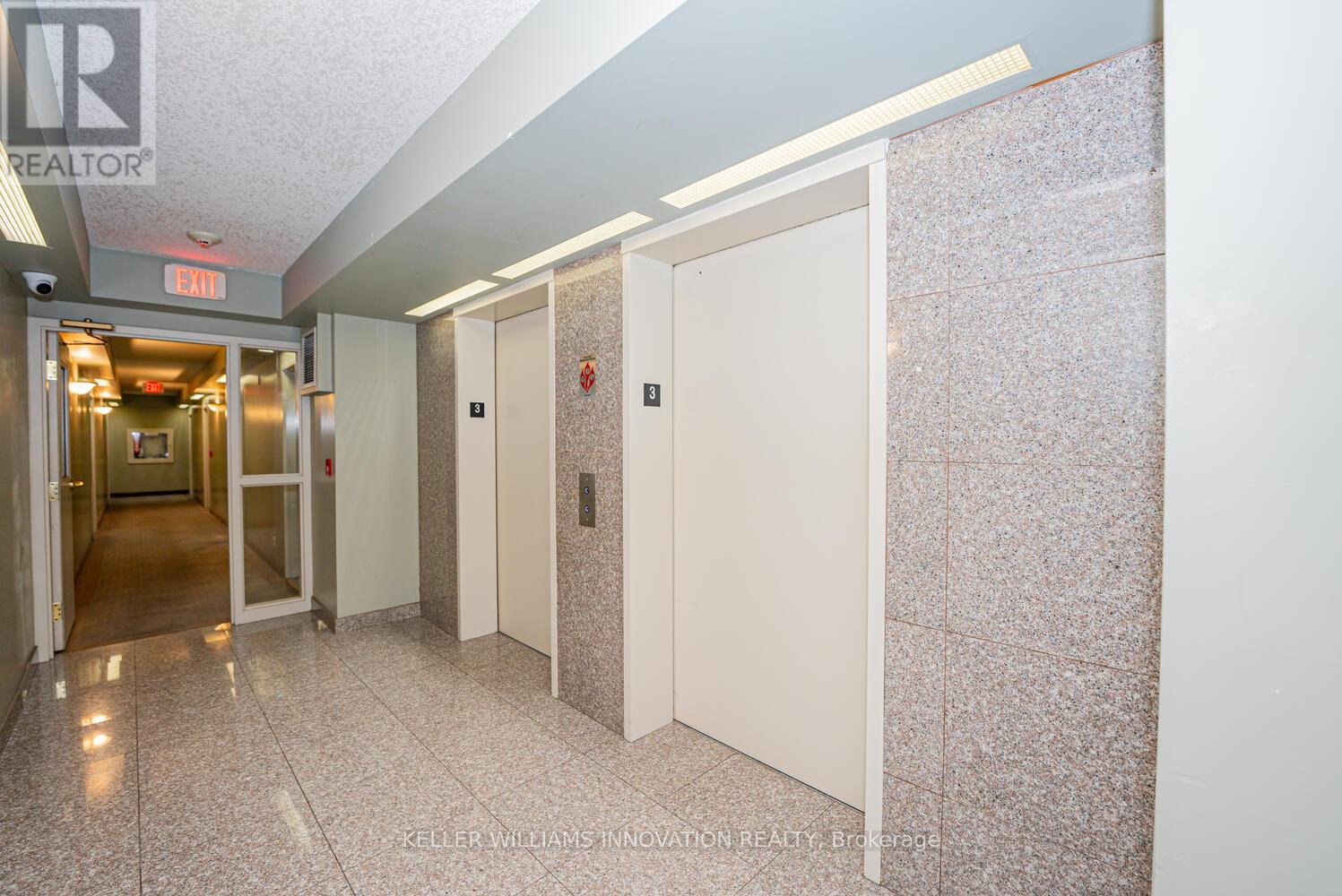 803 - 274 Erb Street W, Waterloo, Ontario  N2L 1W2 - Photo 10 - X12819372