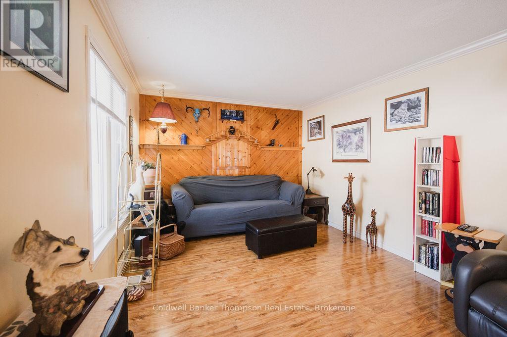 27 Queen Street, Sundridge, Ontario  P0A 1Z0 - Photo 13 - X12756054