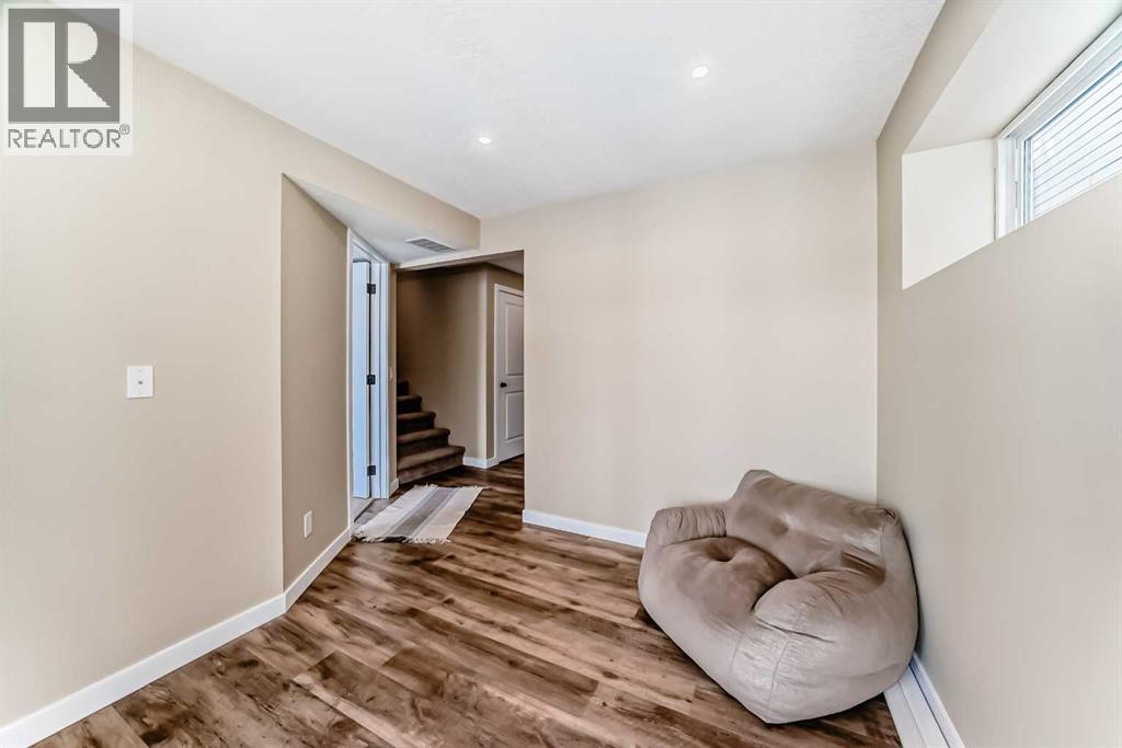 117 Sunset Common, Cochrane, Alberta  T4C 0M1 - Photo 41 - A2288267