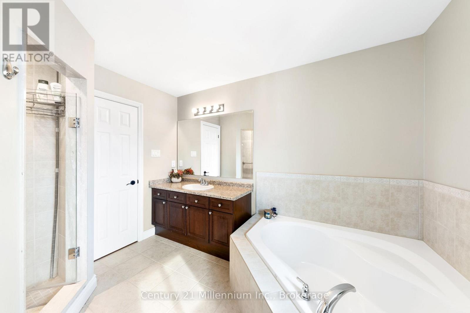 9 Hill Street, Collingwood, Ontario  L9Y 0A7 - Photo 24 - S12819504