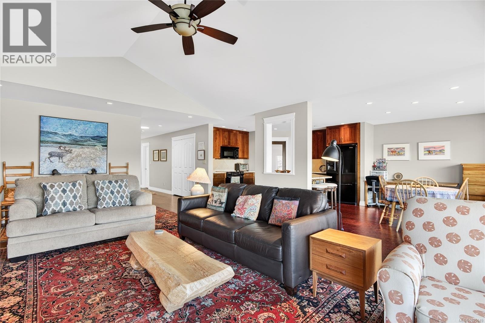 118 1807 Beaufort Ave, Comox, British Columbia  V9M 1R9 - Photo 12 - 1025519