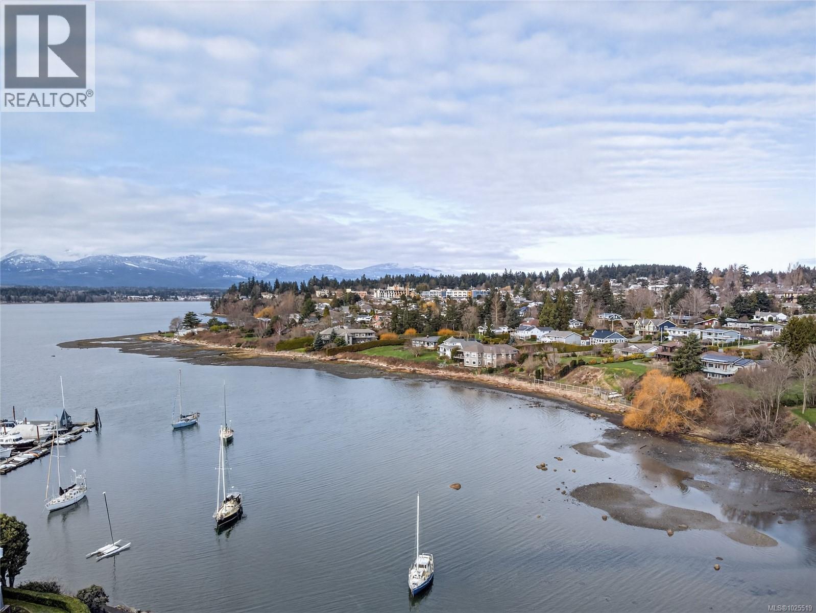 118 1807 Beaufort Ave, Comox, British Columbia  V9M 1R9 - Photo 48 - 1025519