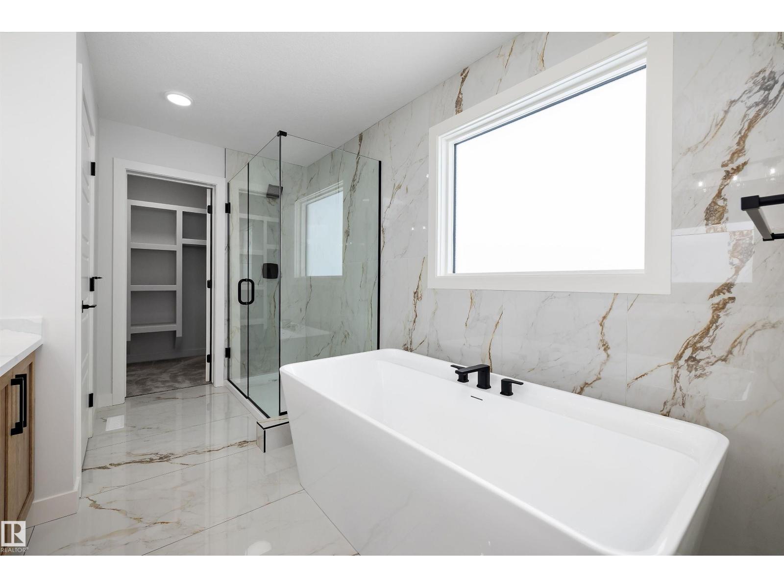 236 Kinglet Bv Nw Nw, Edmonton, Alberta  T5S 0W4 - Photo 42 - E4471552