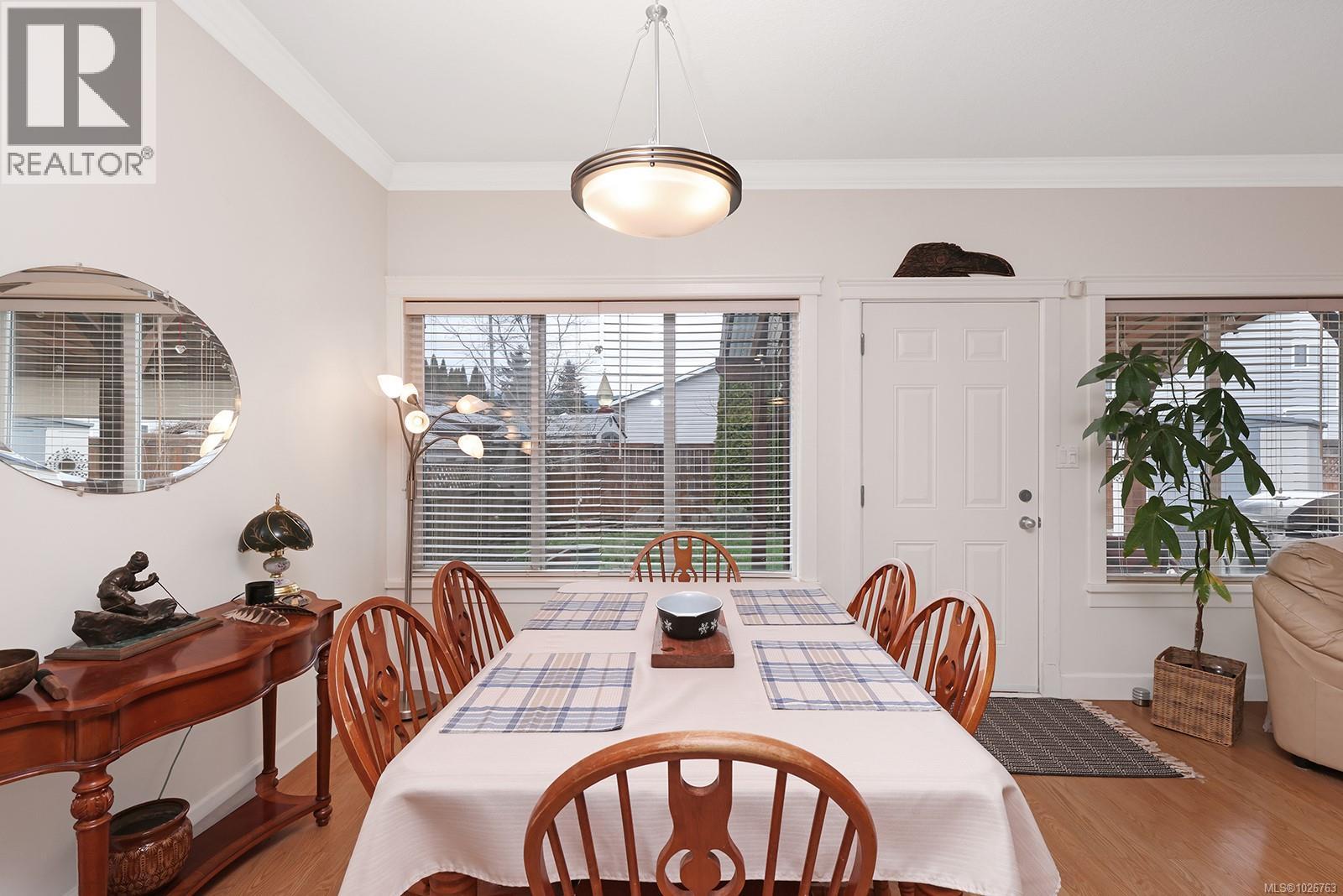 3311 Eighth St, Cumberland, British Columbia  V0R 1S0 - Photo 17 - 1026763