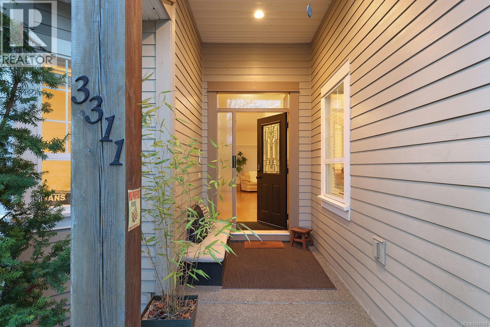 3311 Eighth St, Cumberland, British Columbia  V0R 1S0 - Photo 8 - 1026763