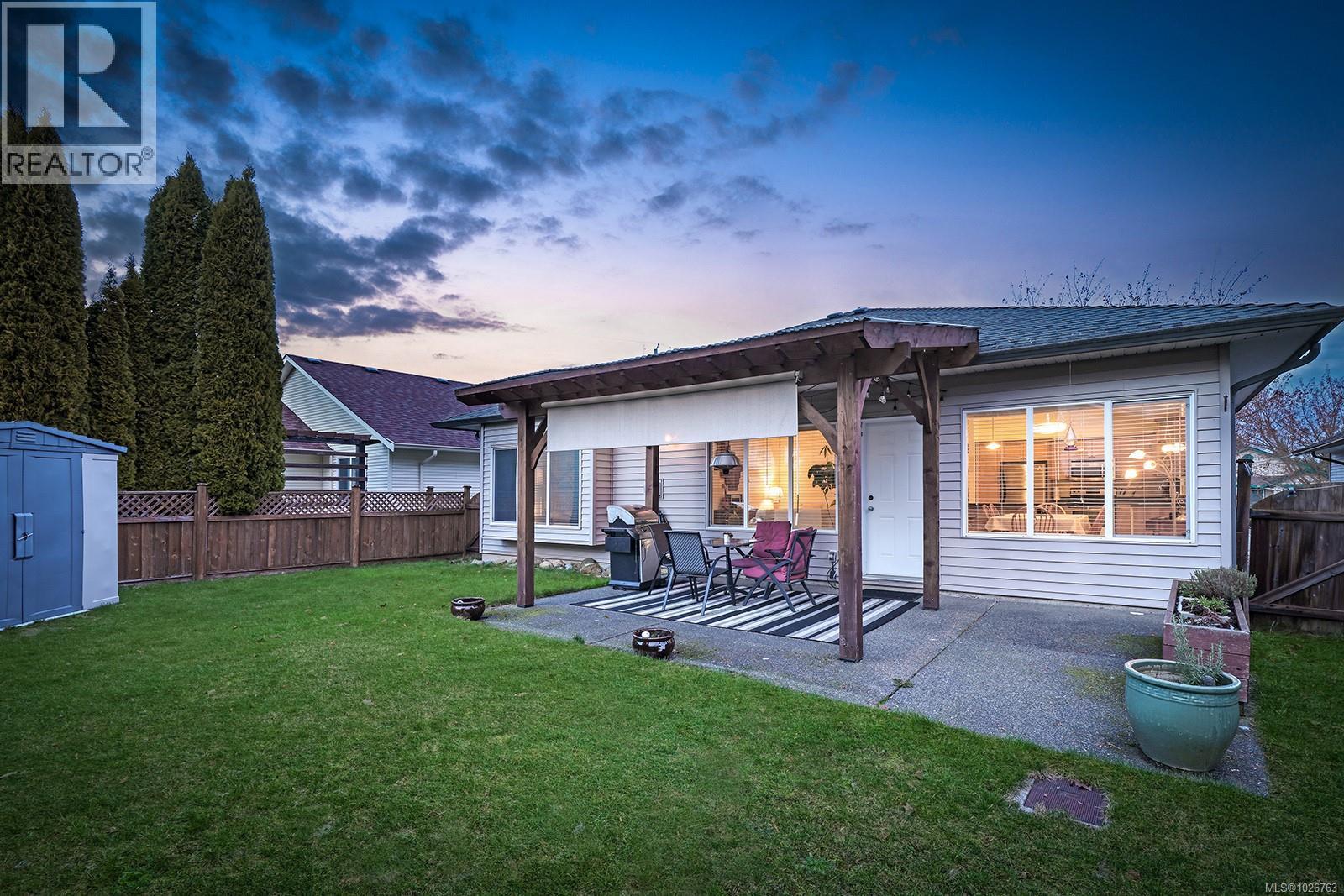 3311 Eighth St, Cumberland, British Columbia  V0R 1S0 - Photo 33 - 1026763