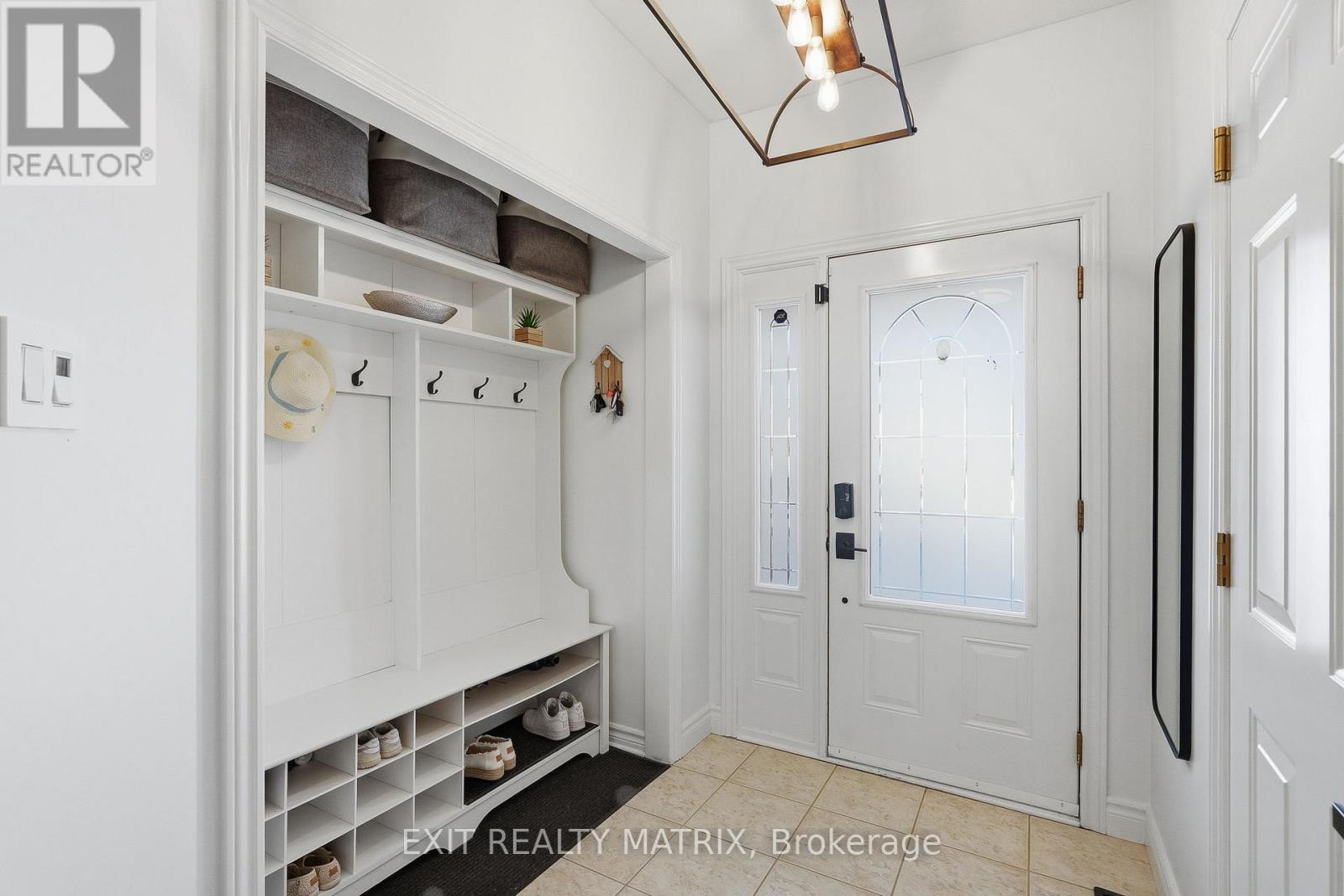 19 Dignard Street, Russell, Ontario  K0A 1W1 - Photo 3 - X12819446