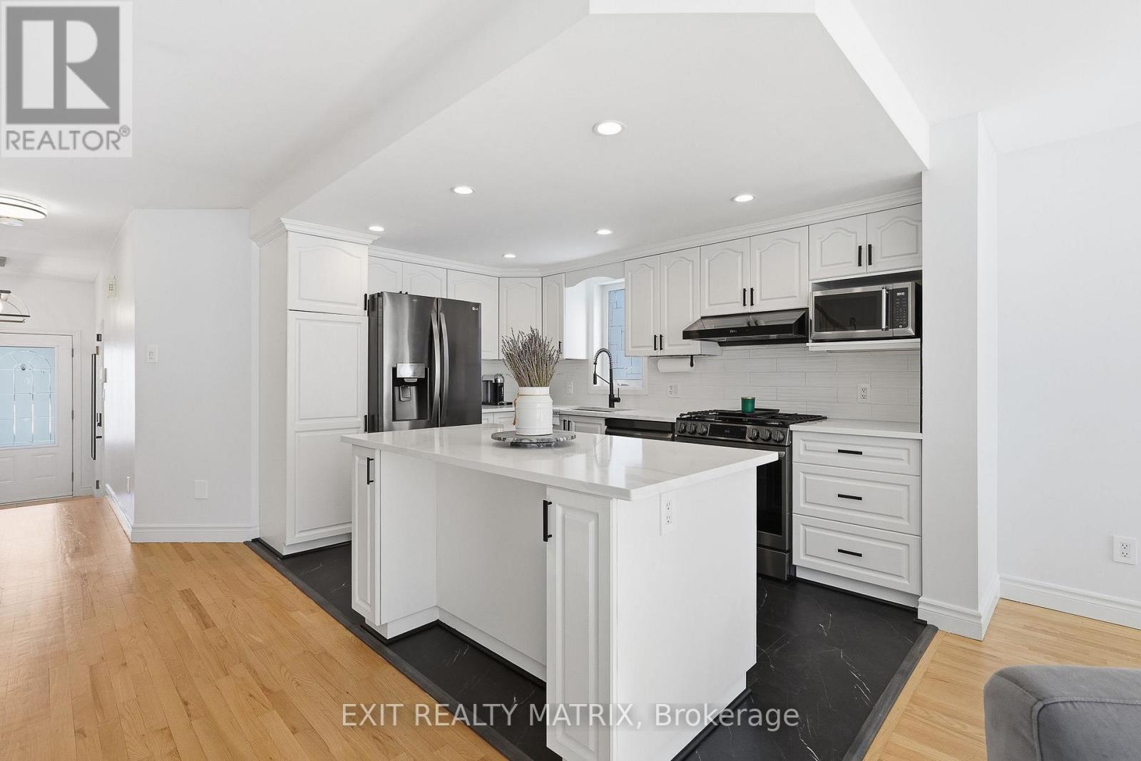 19 Dignard Street, Russell, Ontario  K0A 1W1 - Photo 8 - X12819446