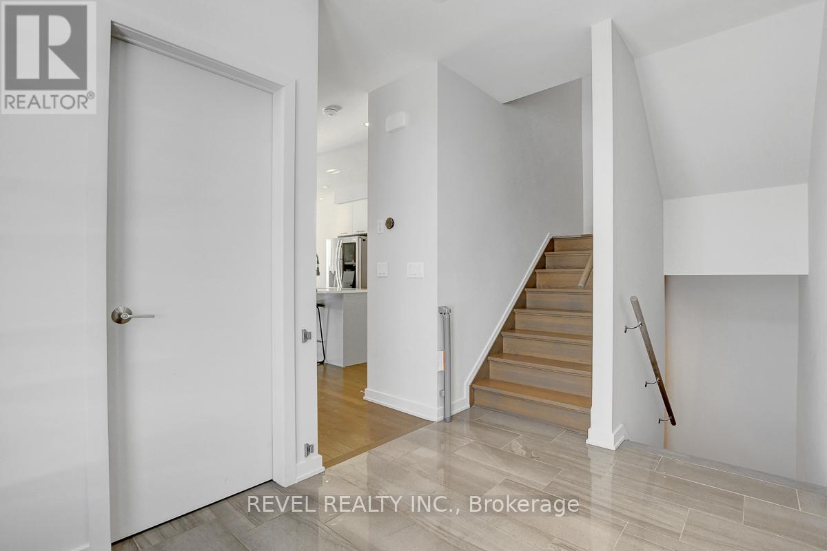 870 Quartet Avenue, Ottawa, Ontario  K1X 0C6 - Photo 3 - X12819460