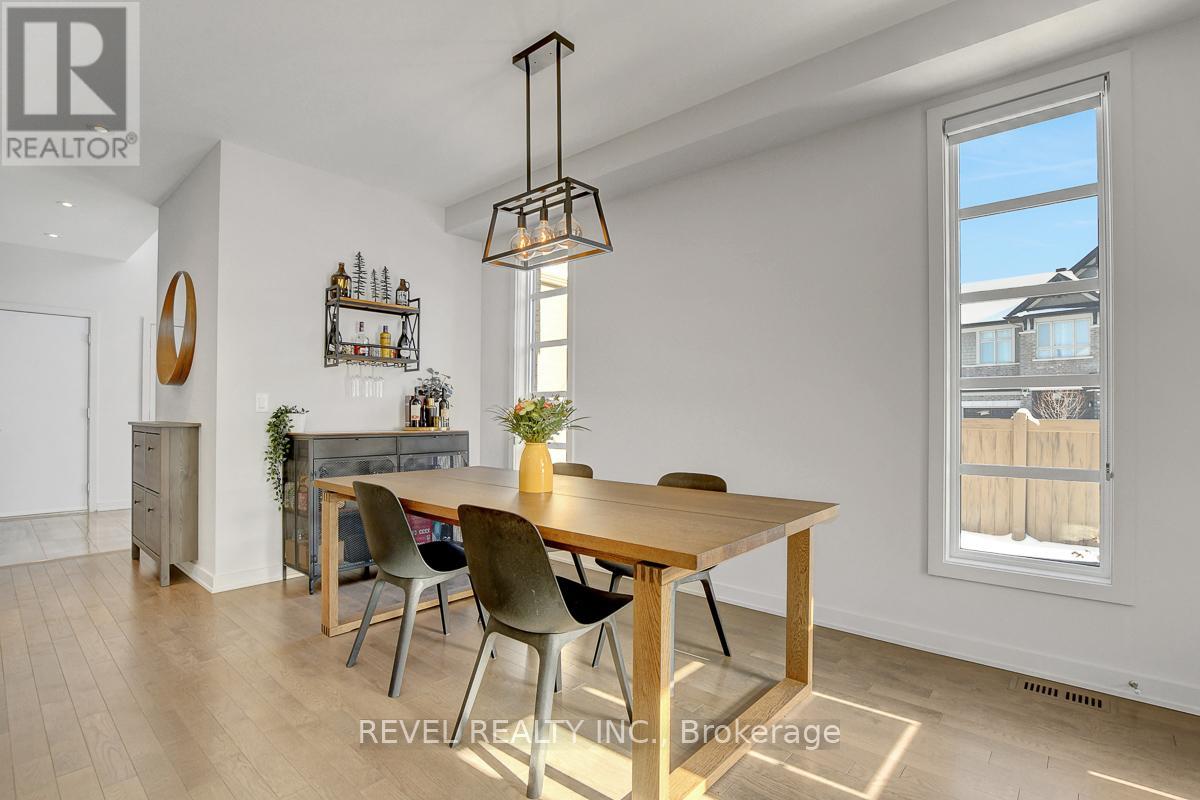 870 Quartet Avenue, Ottawa, Ontario  K1X 0C6 - Photo 4 - X12819460