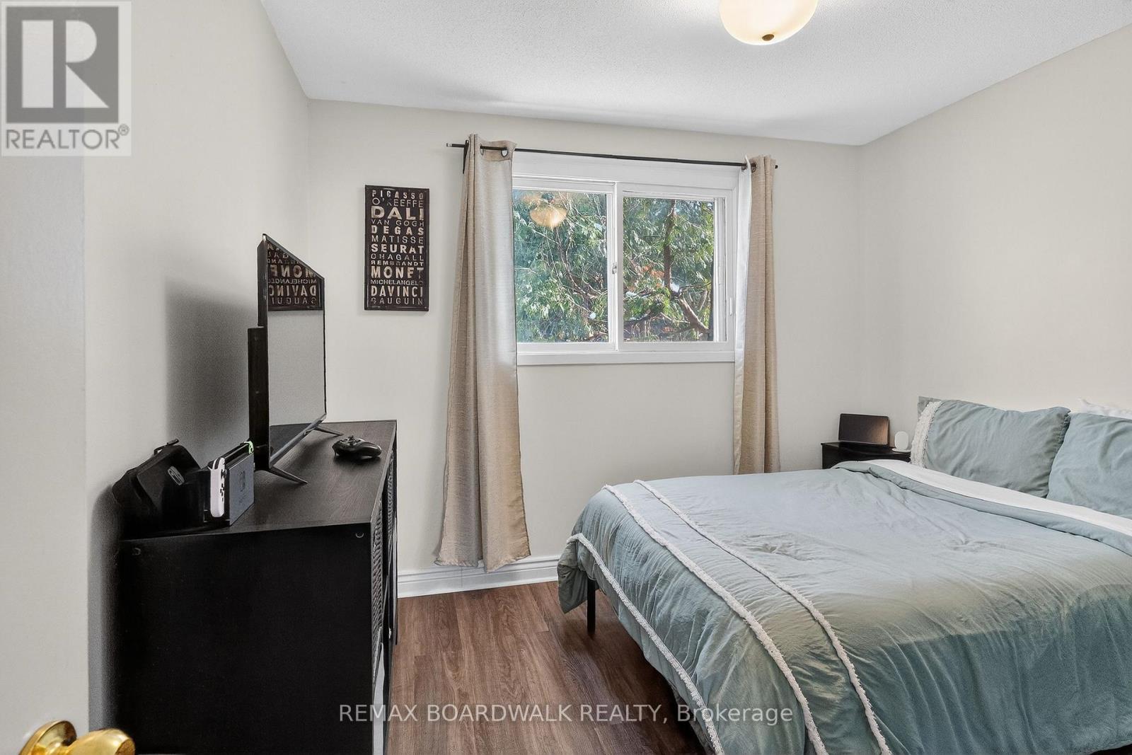 8 Oberon Street, Ottawa, Ontario  K2H 7X7 - Photo 18 - X12819468