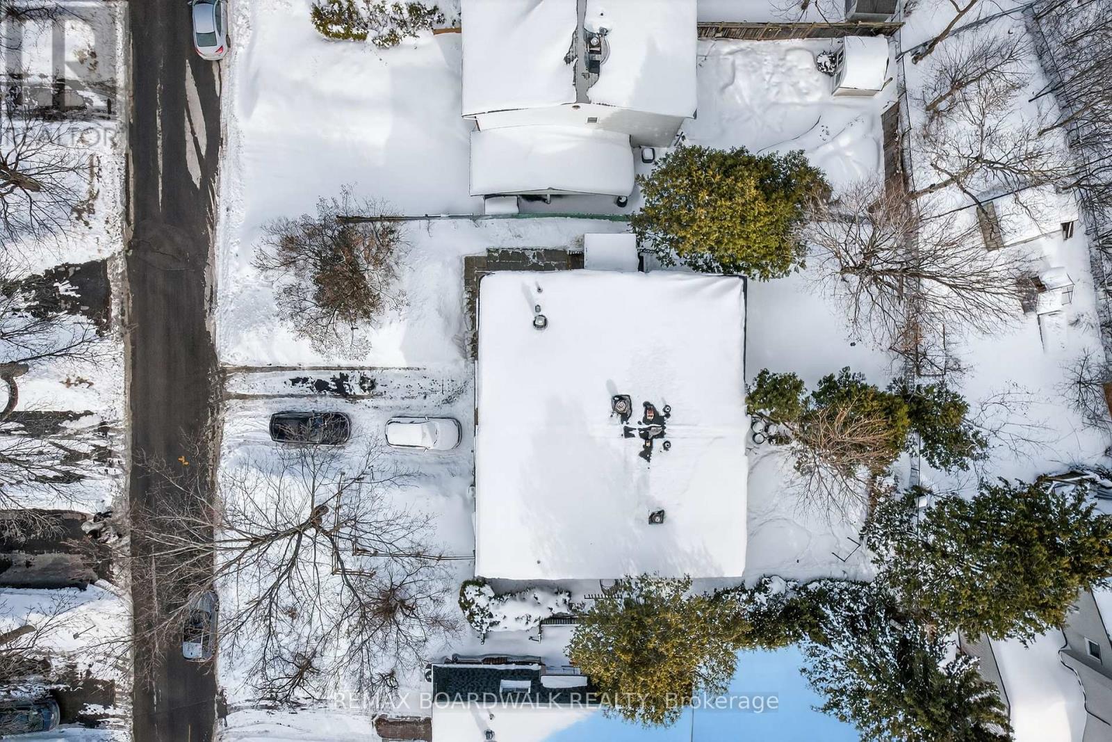 8 Oberon Street, Ottawa, Ontario  K2H 7X7 - Photo 29 - X12819468