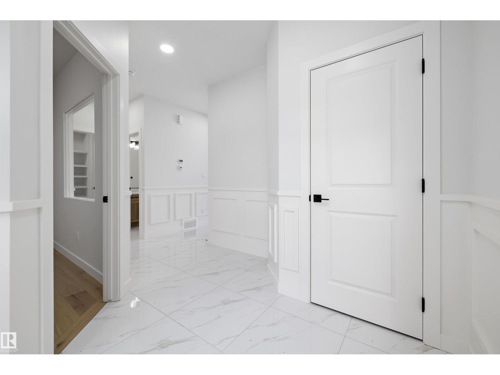 230 Edgemont Green Gr Nw Nw, Edmonton, Alberta  T6M 3J6 - Photo 2 - E4471545