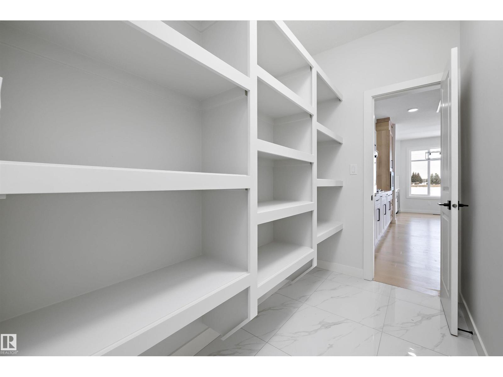 230 Edgemont Green Gr Nw Nw, Edmonton, Alberta  T6M 3J6 - Photo 7 - E4471545