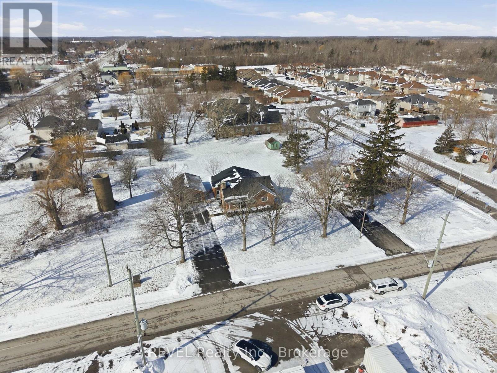 1085 Spears Road, Fort Erie, Ontario  L2A 4N2 - Photo 6 - X12819376