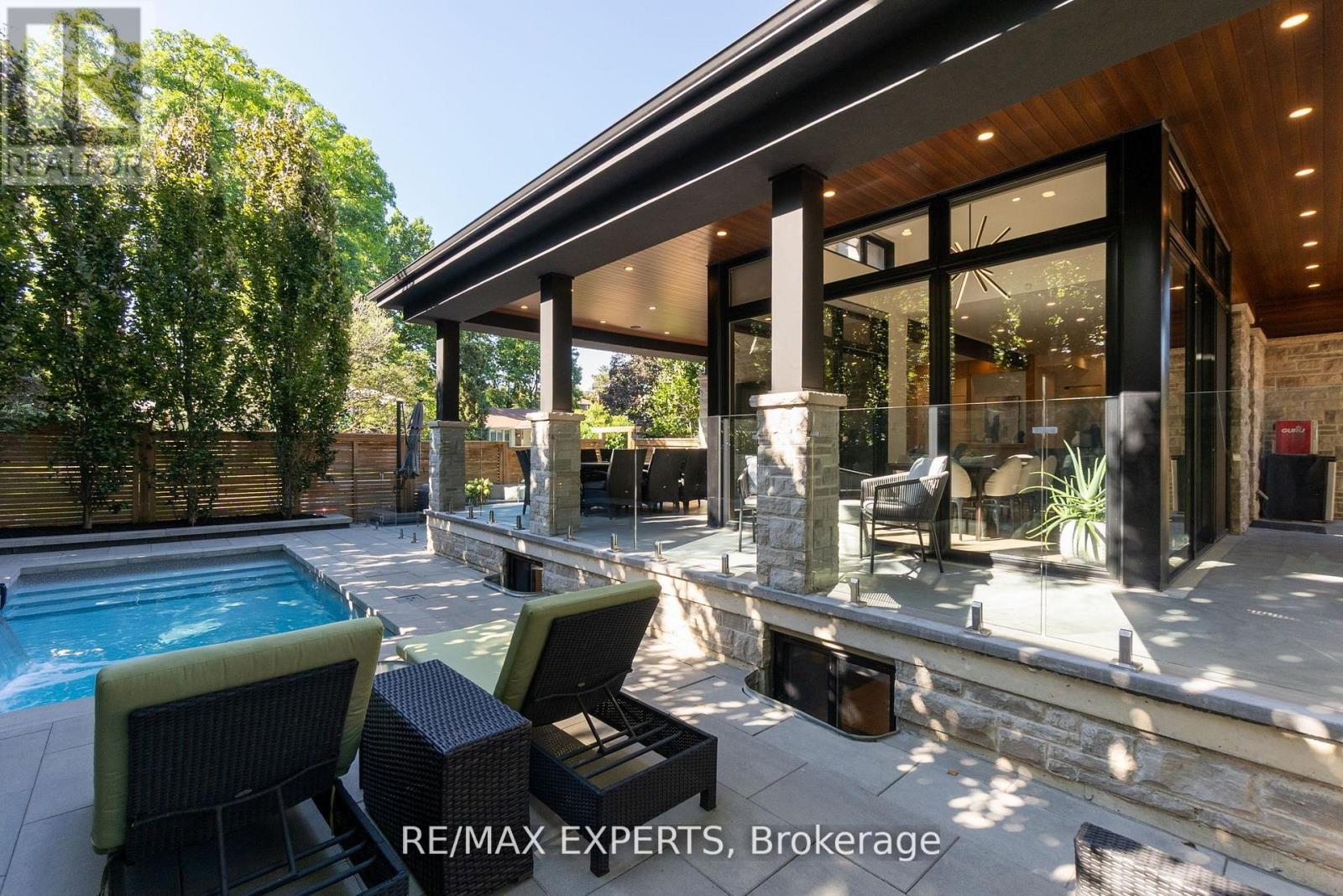 7 Woodvalley Drive, Toronto, Ontario  M9A 4H2 - Photo 41 - W12818656