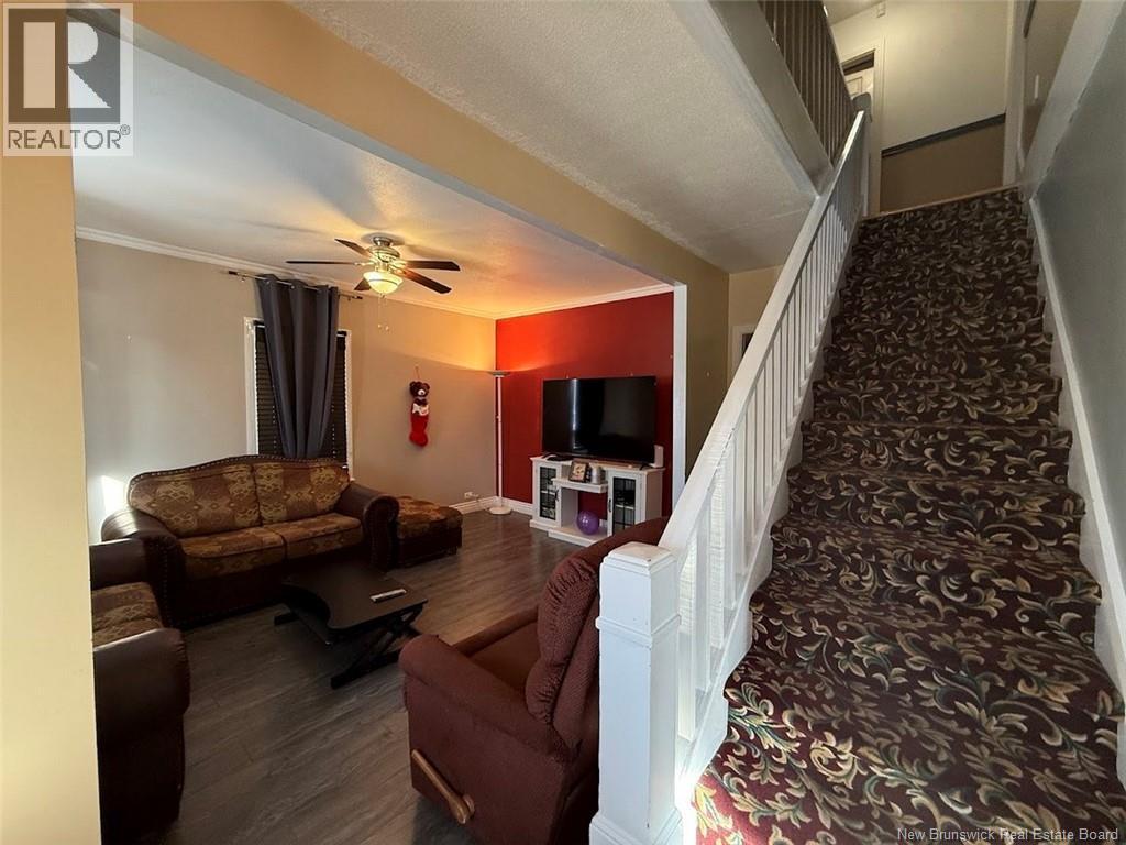 17 Bernier Street, Edmundston, New Brunswick  E3V 1Y6 - Photo 10 - NB134051