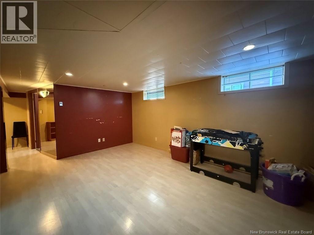 17 Bernier Street, Edmundston, New Brunswick  E3V 1Y6 - Photo 19 - NB134051