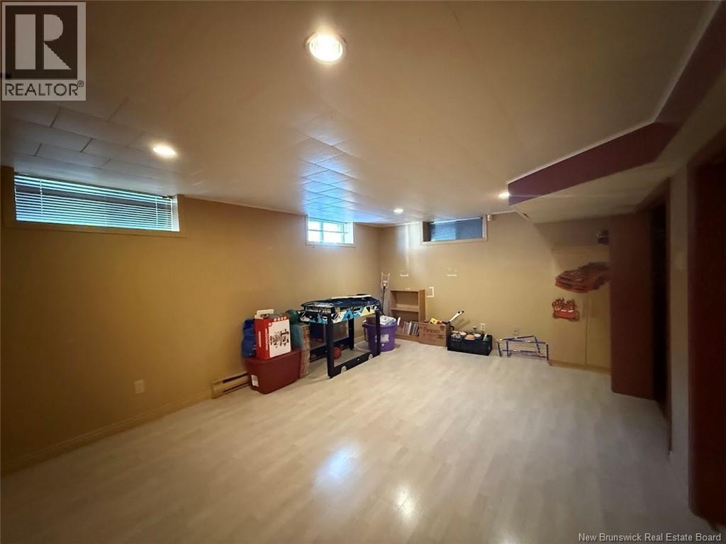 17 Bernier Street, Edmundston, New Brunswick  E3V 1Y6 - Photo 20 - NB134051