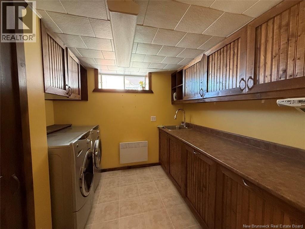 17 Bernier Street, Edmundston, New Brunswick  E3V 1Y6 - Photo 21 - NB134051