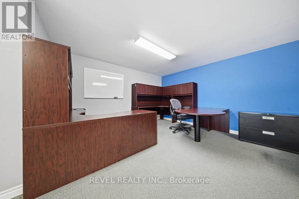 12-Upper - 45 Dalkeith Drive, Brantford, Ontario  N3P 1M1 - Photo 8 - X12816940