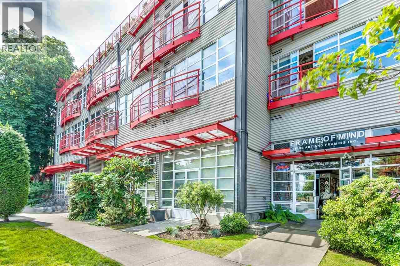 305 350 E 2ND AVENUE, Vancouver, British Columbia
