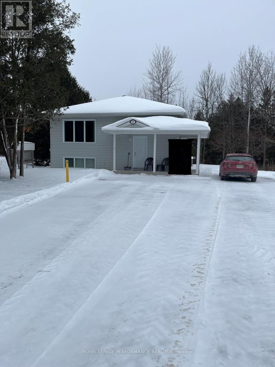 35, 35a And 37 Cloverloft Court, Ottawa, Ontario K2S 1T3 - Photo 9 - X12811134